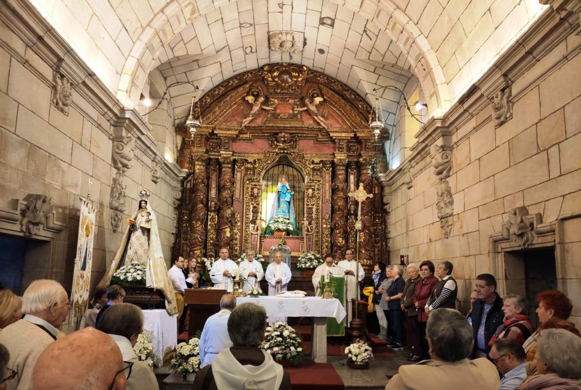 Fotografías de la Peregrinación al Santuario de Nuestra Señora de Pastoriza del Arciprestazgo de Riazor