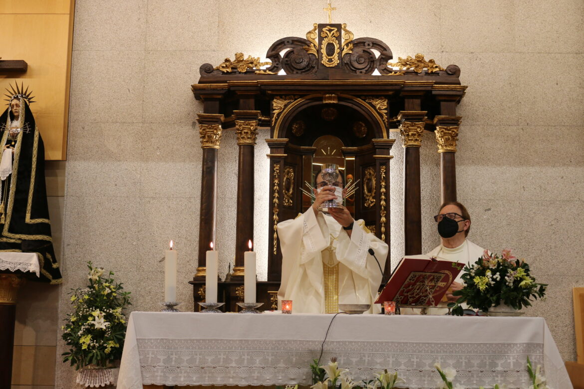 Vídeo-Resumen y fotografías de la Primera Misa de Juan Sanjurjo Arias en la Parroquia de San Francisco Javier