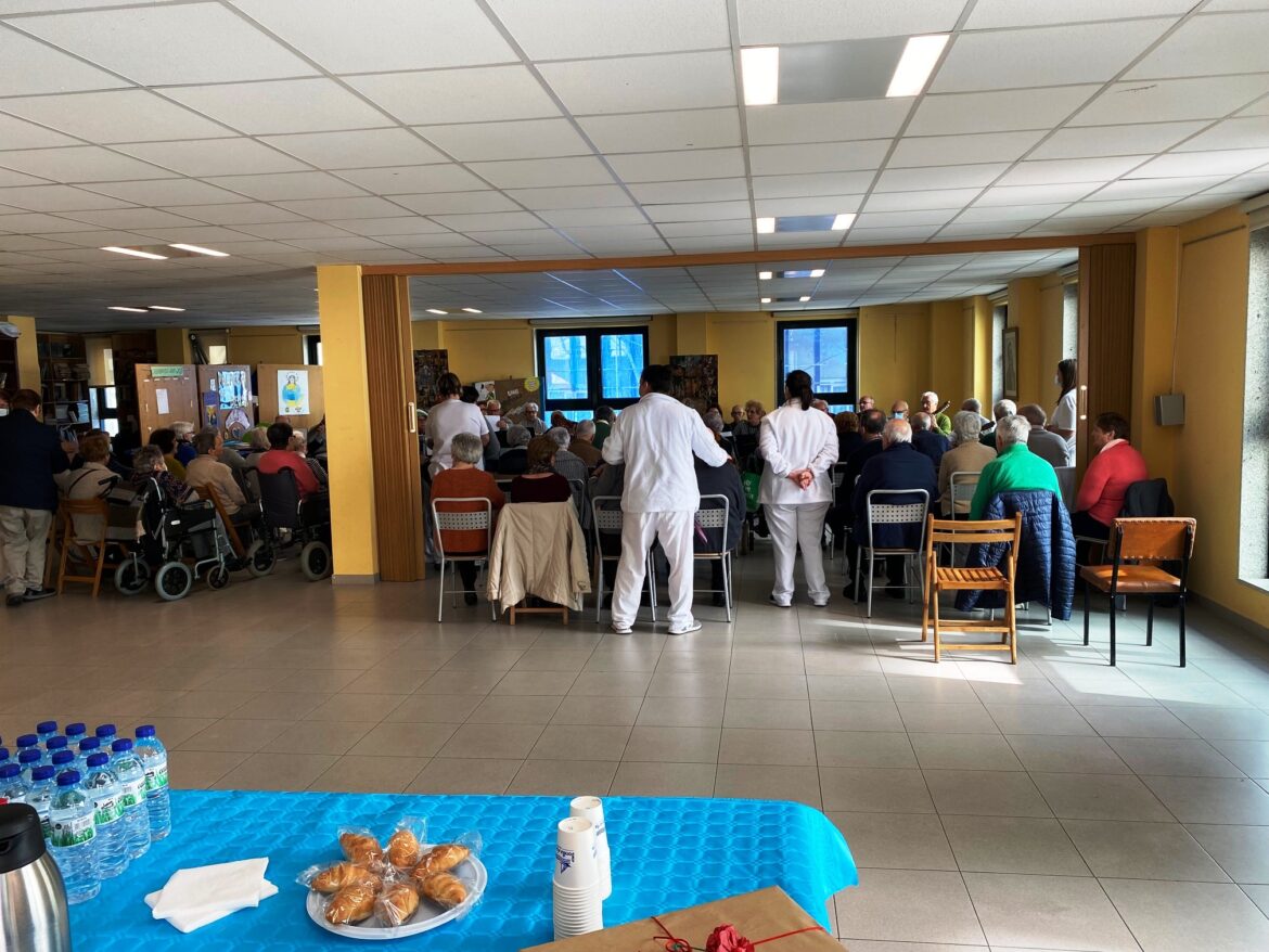 Colaboración cos Servicios Sociais Municipales