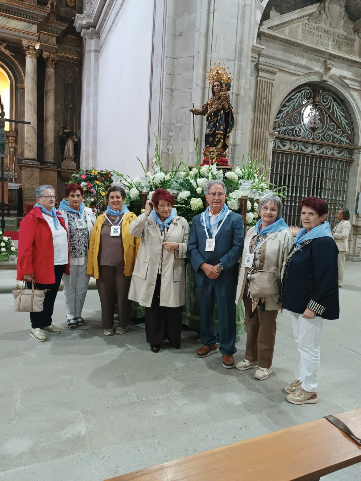 Estandartes de nuestra Parroquias participan en la Procesión de la Virgen del Rosario, Patrona de nuestra Ciudad